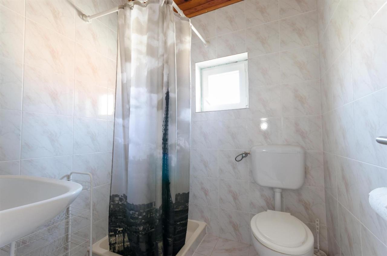Apartments Anica F Лопар Екстер'єр фото