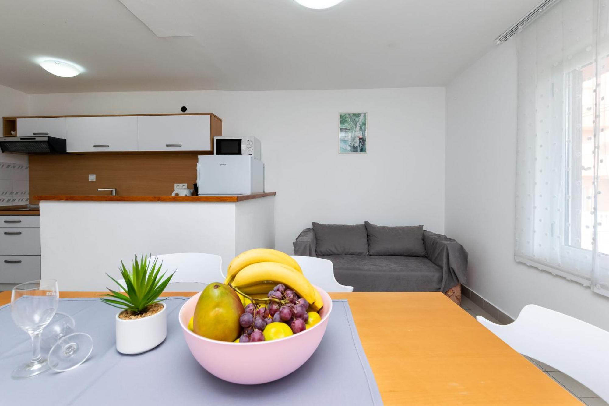 Apartments Anica F Лопар Екстер'єр фото